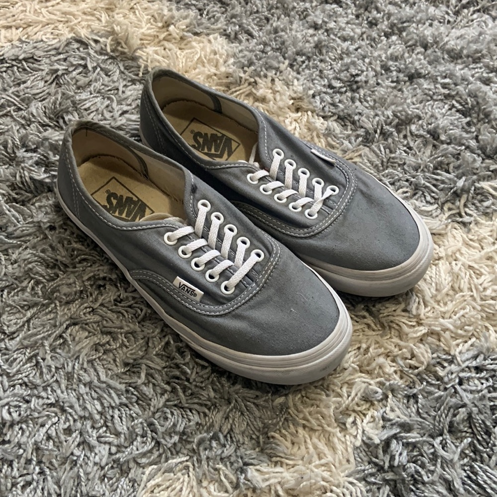 Woman shoes